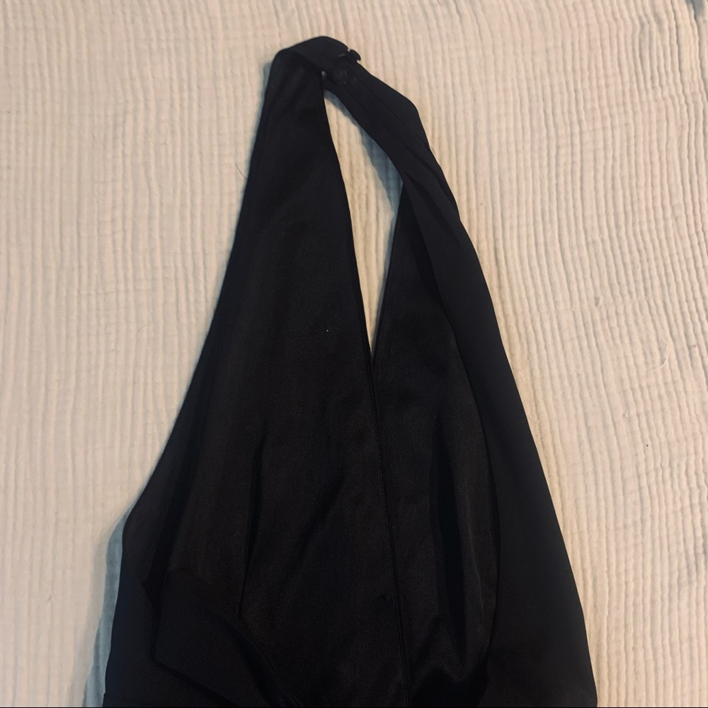 Backless Romper - Picture 6 of 10